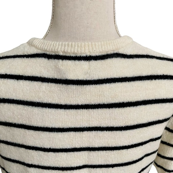 H&M Cream Black Striped Short Sleeve Knit Sweater Small - Picture 9 of 12